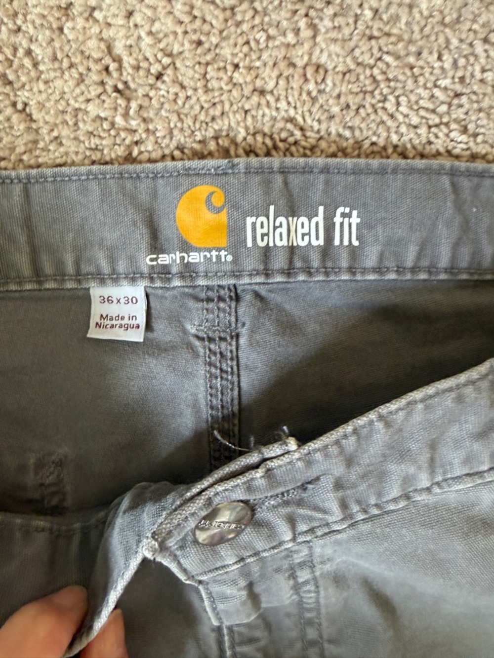 Carhartt Men’s Charcoal Cargo Work Pants relaxed fit - cropped - Picture 2 of 12